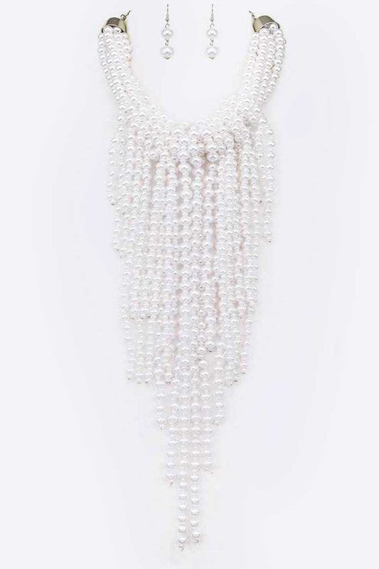 Cassidy Pearls Necklace Set