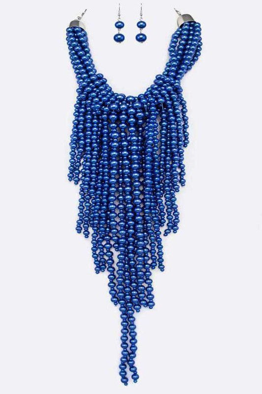 Cassidy Pearls Necklace Set