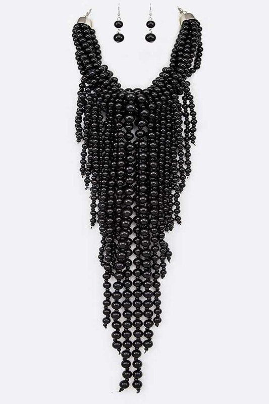 Cassidy Pearls Necklace Set