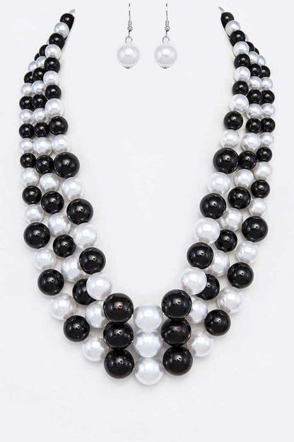 Layer Pearl Iconic Necklace Set