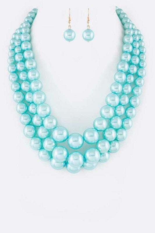 Layered Pearl Necklace Set