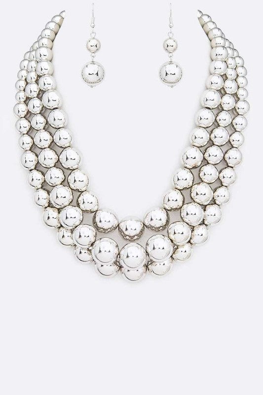 Layered Pearl Necklace Set
